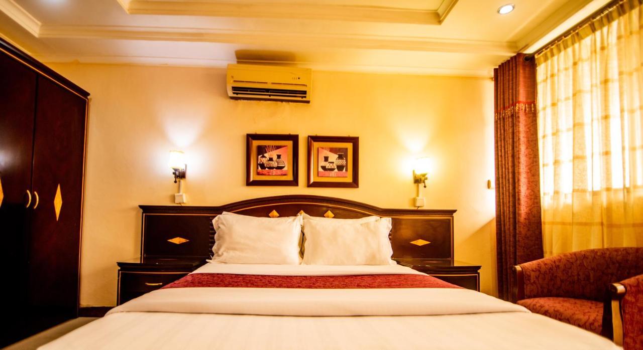 Urban Rose Hotel & Apartments Dar es Salaam Exteriör bild